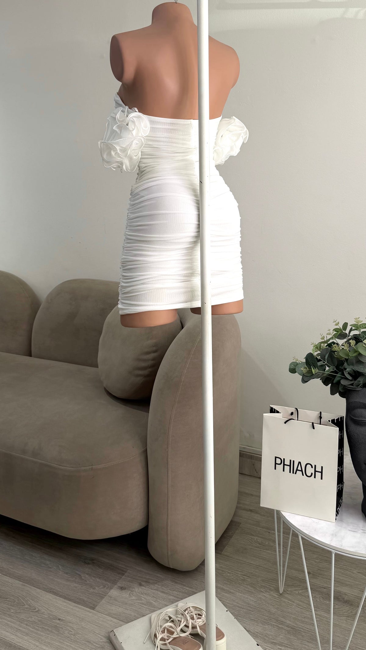Vestido Gola